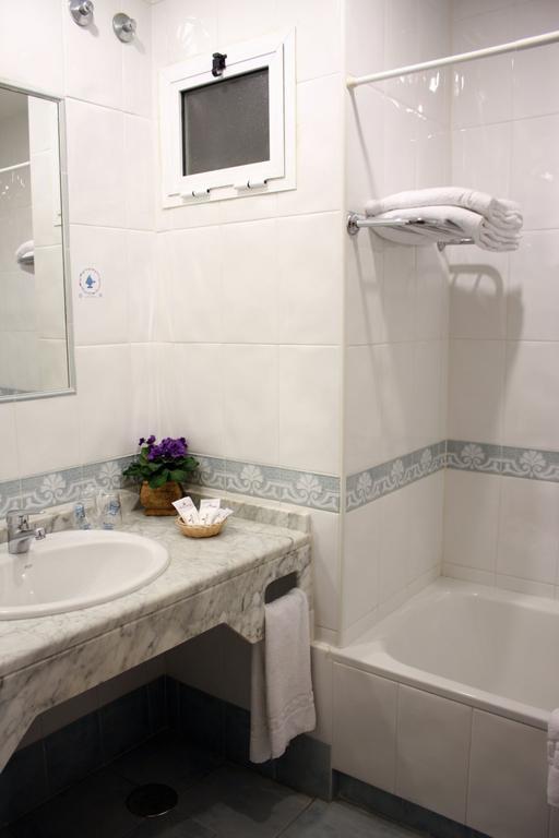 Habitación Familiar Superior con salón